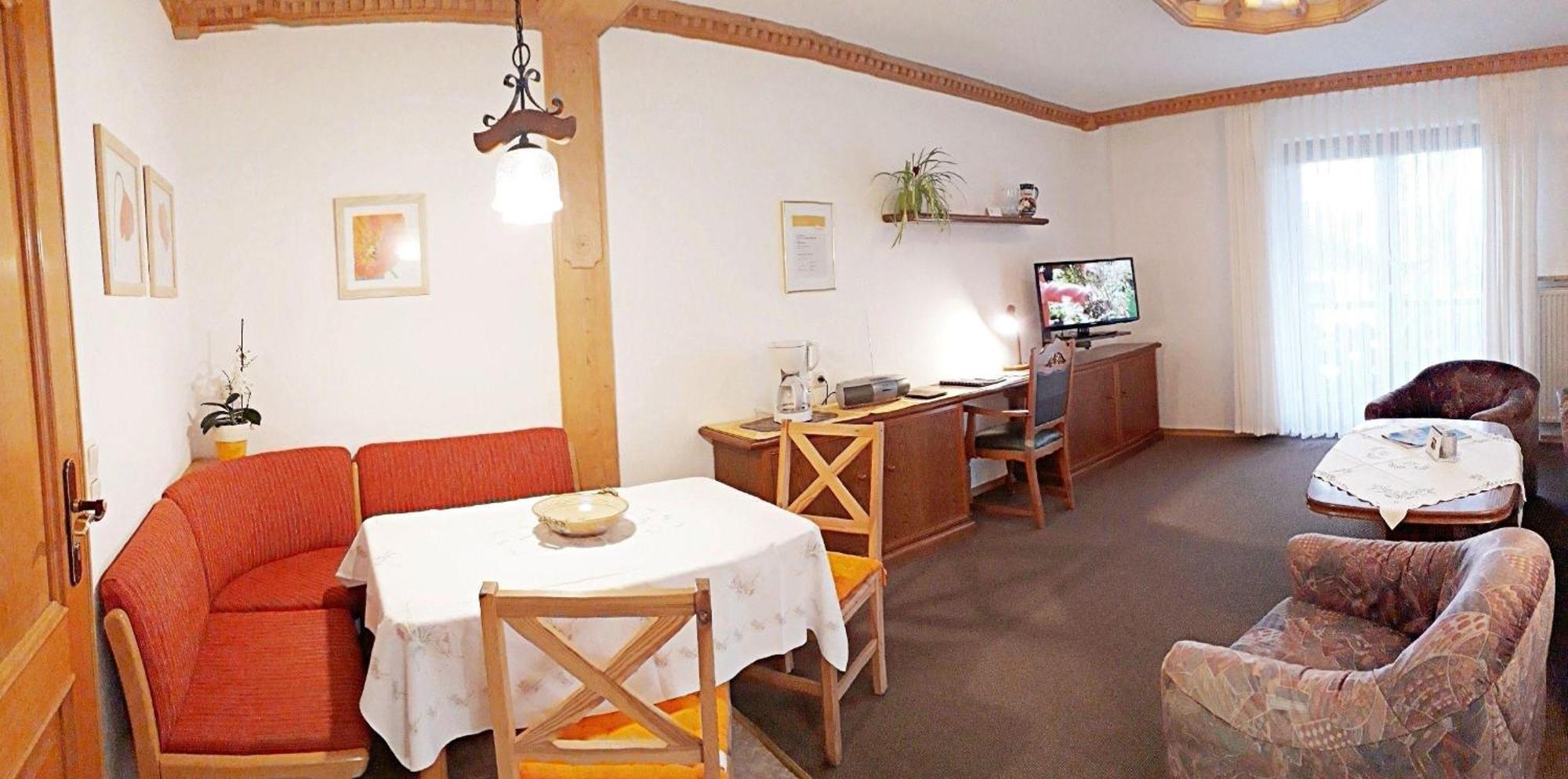 Ferienwohnung-Susanne-Im-Gaestehaus-Bergfrieden Bayersoien Dış mekan fotoğraf